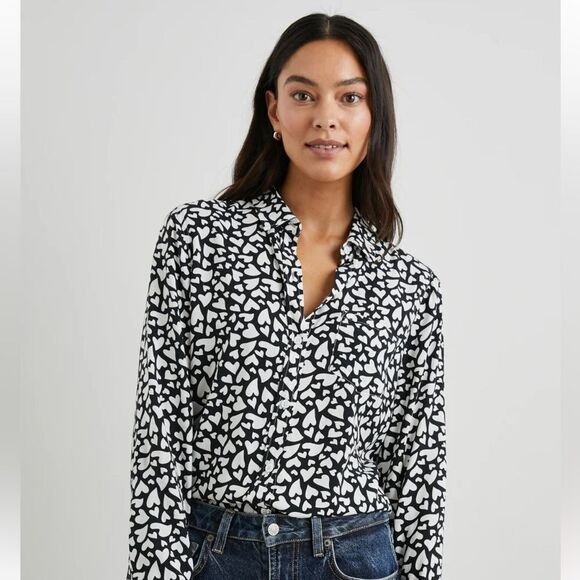Rails Kathryn Button Up Shirt Women's XS Black/White Heart Print Collared L/S - Picture 2 of 8